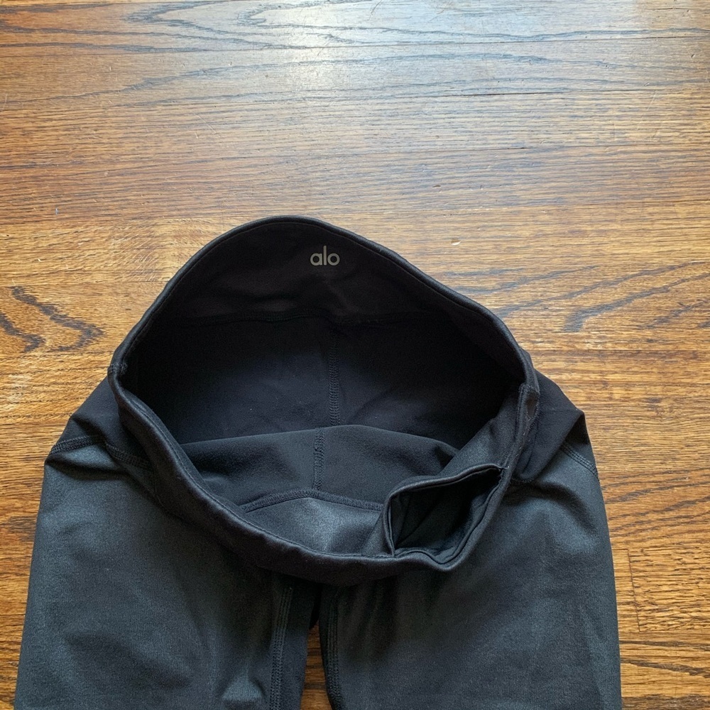 Alo Yoga crop leggings - Picture 6 of 7